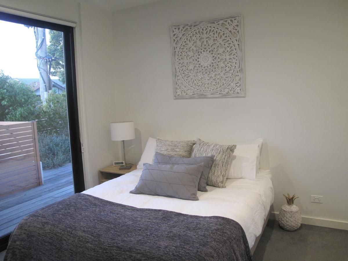 Modern 3 Bedroom Apt With Free Parking, Netflix, Wifi & Welcome Wine By Bnb Pro Melbourne Exteriér fotografie
